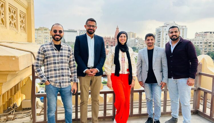 قمة التعليم المجتمعي