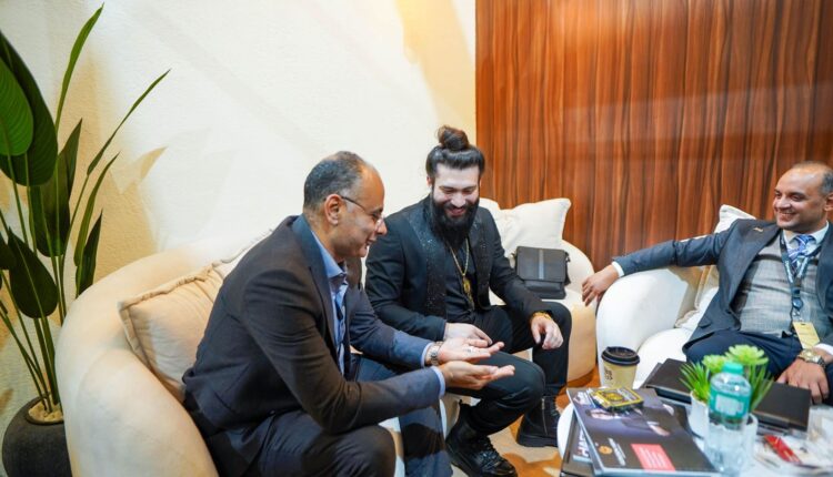 قوافل للتطوير العقاري