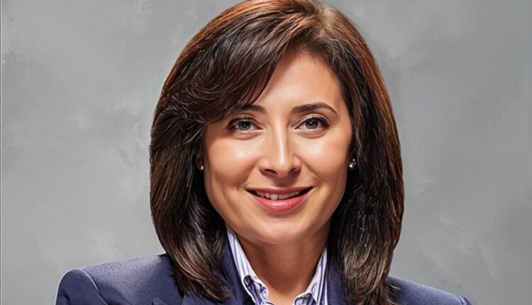  كونتكت المالية القابضة تعلن تعيين منال حسين عبد الرازق رئيسًا لمجلس الإدارة