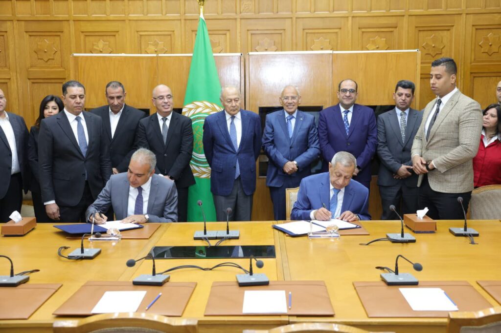 إمكان مصر توقّع مذكرة تفاهم مع الأكاديمية العربية للعلوم لتخصيص 45 فدانًا داخل مشروع البروچ