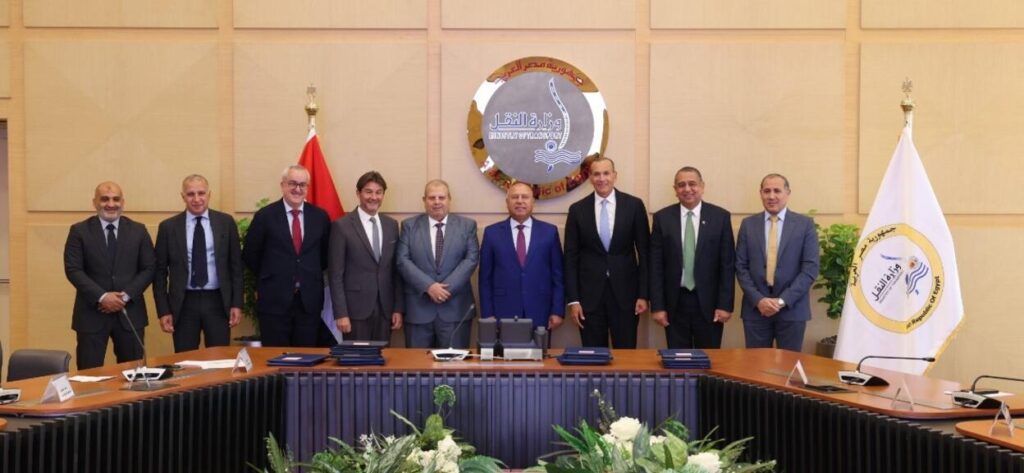 تحالف بقيادة ألستوم يوقع عقودًا بقيمة 690 مليون يورو لتحديث الممرات الاستراتيجية للسكك الحديدية في مصر