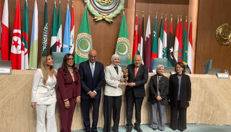 إنجي الصبان