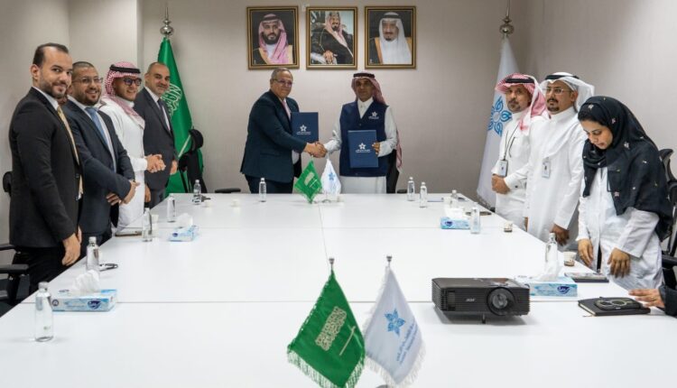 وقّع تجمع جدة الصحي الثاني اتفاقية تعاون مع جمجوم فارما, إحدى الشركات السعودية الرائدة في مجال الرعاية الصحية الدوائية في منطقة الشرق الأوسط وأفريقيا، بهدف تعزيز التعاون في المجالات الصحية، ورفع مستوى التوعية بالأمراض،