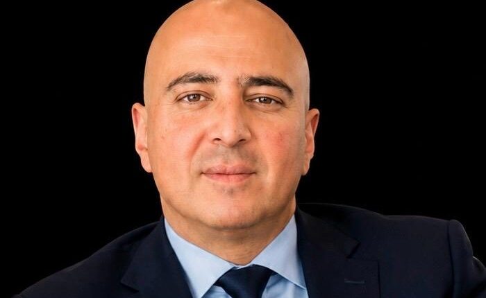 حاتم عادل، المدير التنفيذي لشركة روشن مصر للتطوير العقاري