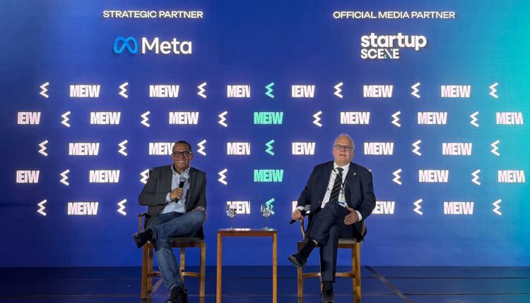 قمة تكني Techne